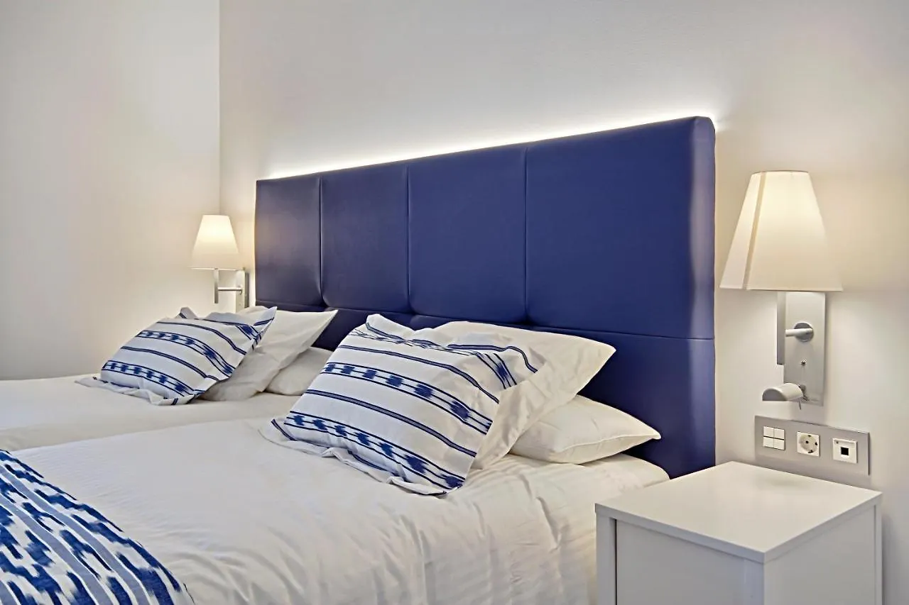 Carihuela Suites Torremolinos Spain